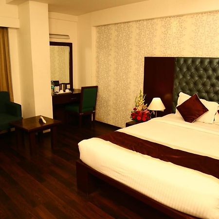 Comfy Business Hotel Bangalore Ngoại thất bức ảnh