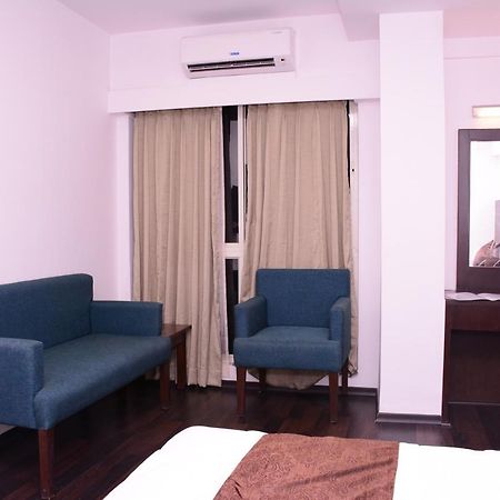 Comfy Business Hotel Bangalore Ngoại thất bức ảnh